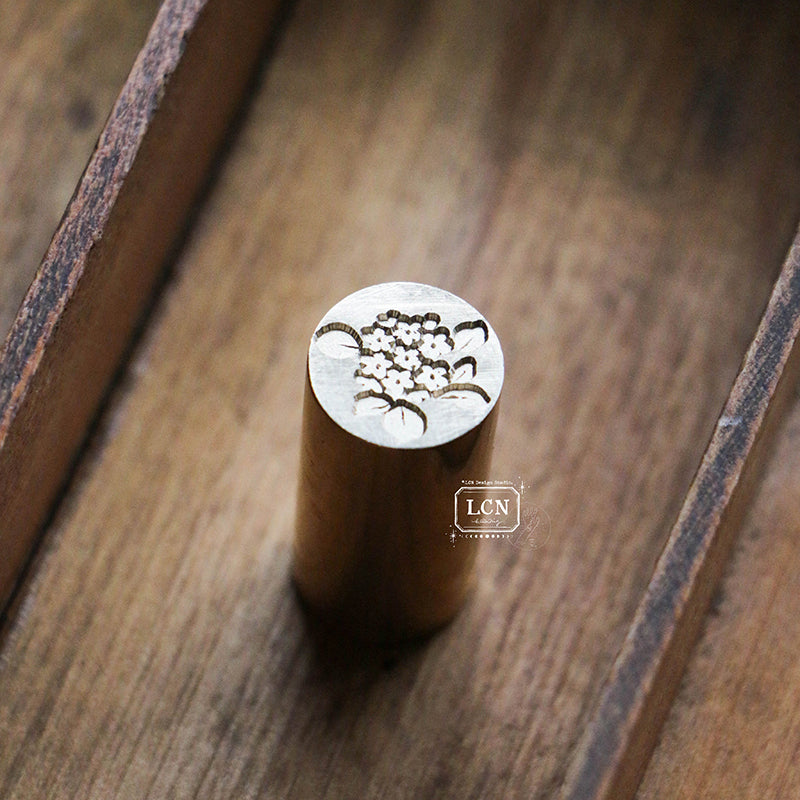 PRE ORDER: LCN Mini Wax Seal : Hydrangea W00284