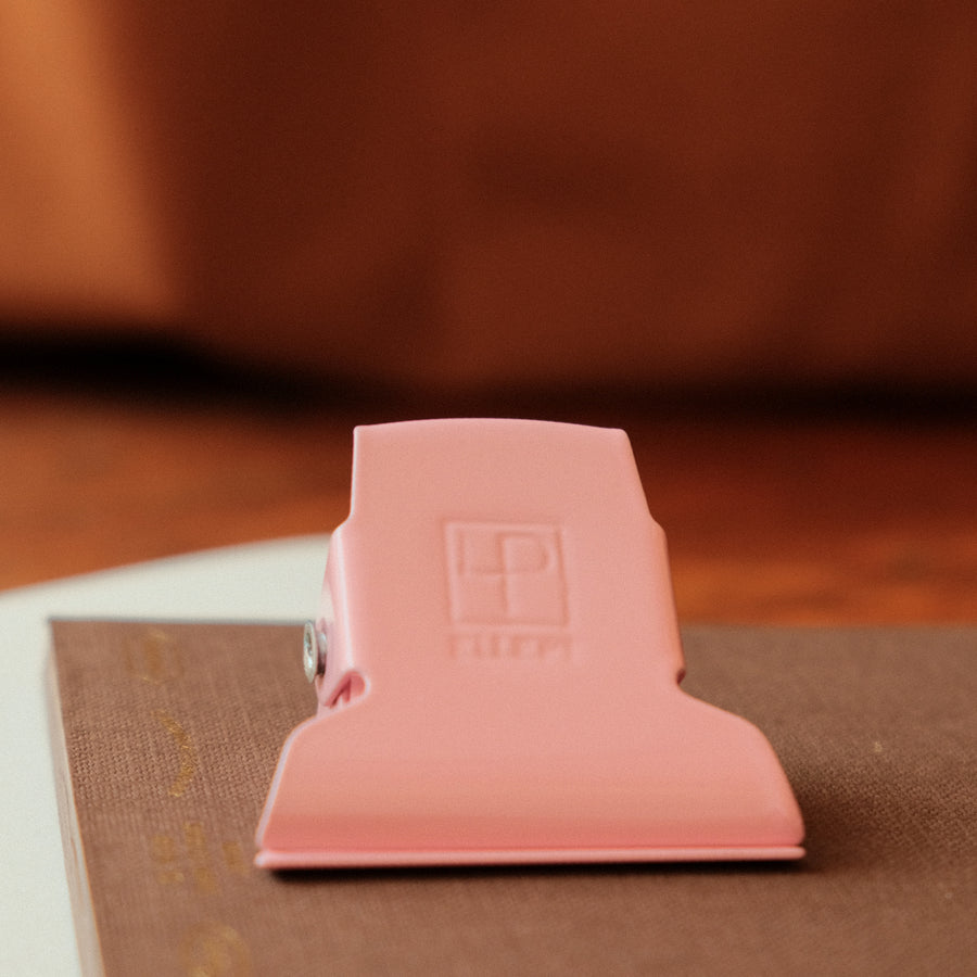 Ellepi Enamel Coated Clips - 5cm - Pink