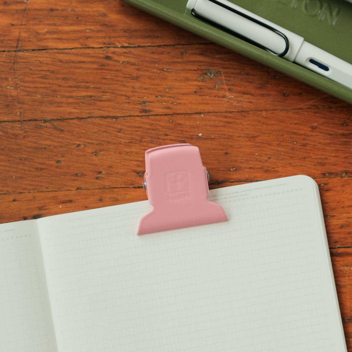 Ellepi Enamel Coated Clips - 5cm - Pink