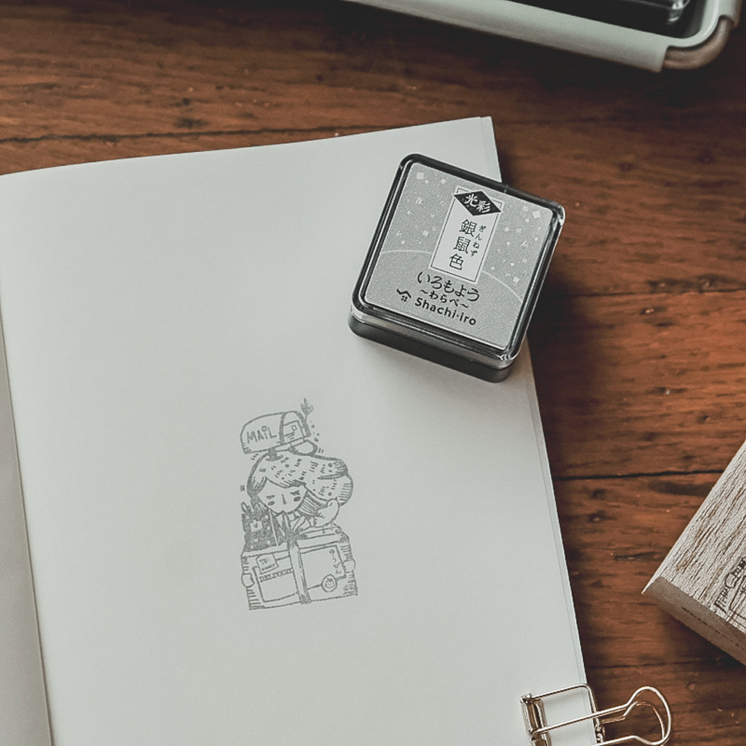 Shachihata Iromoyo Shine MINI Ink Pad - Silver Gray - HAC-S1G-GR