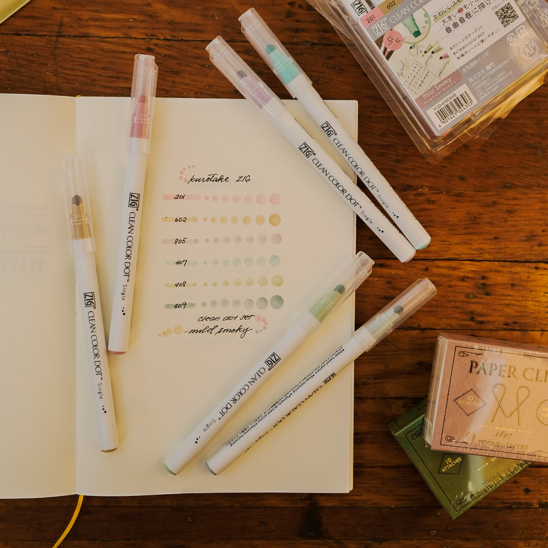 Kuretake ZIG Clean Color Dot Single - Smoky Color Set