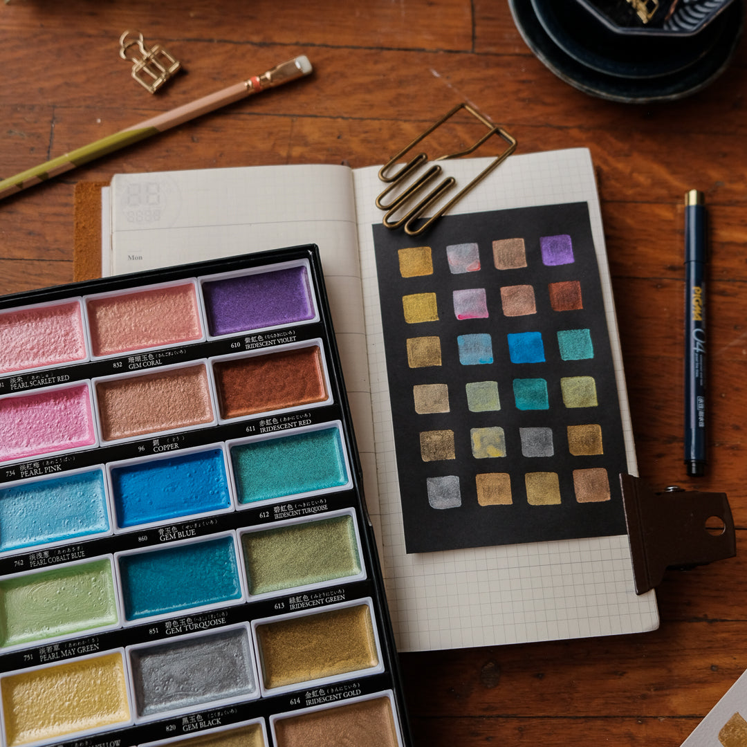 Kuretake Watercolour Gansai Tambi METALLIC Set (24 colours) MC20/24V/NW3