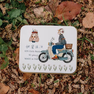 La Dolce Vita Tin of Stickers - We Move Forward Happily