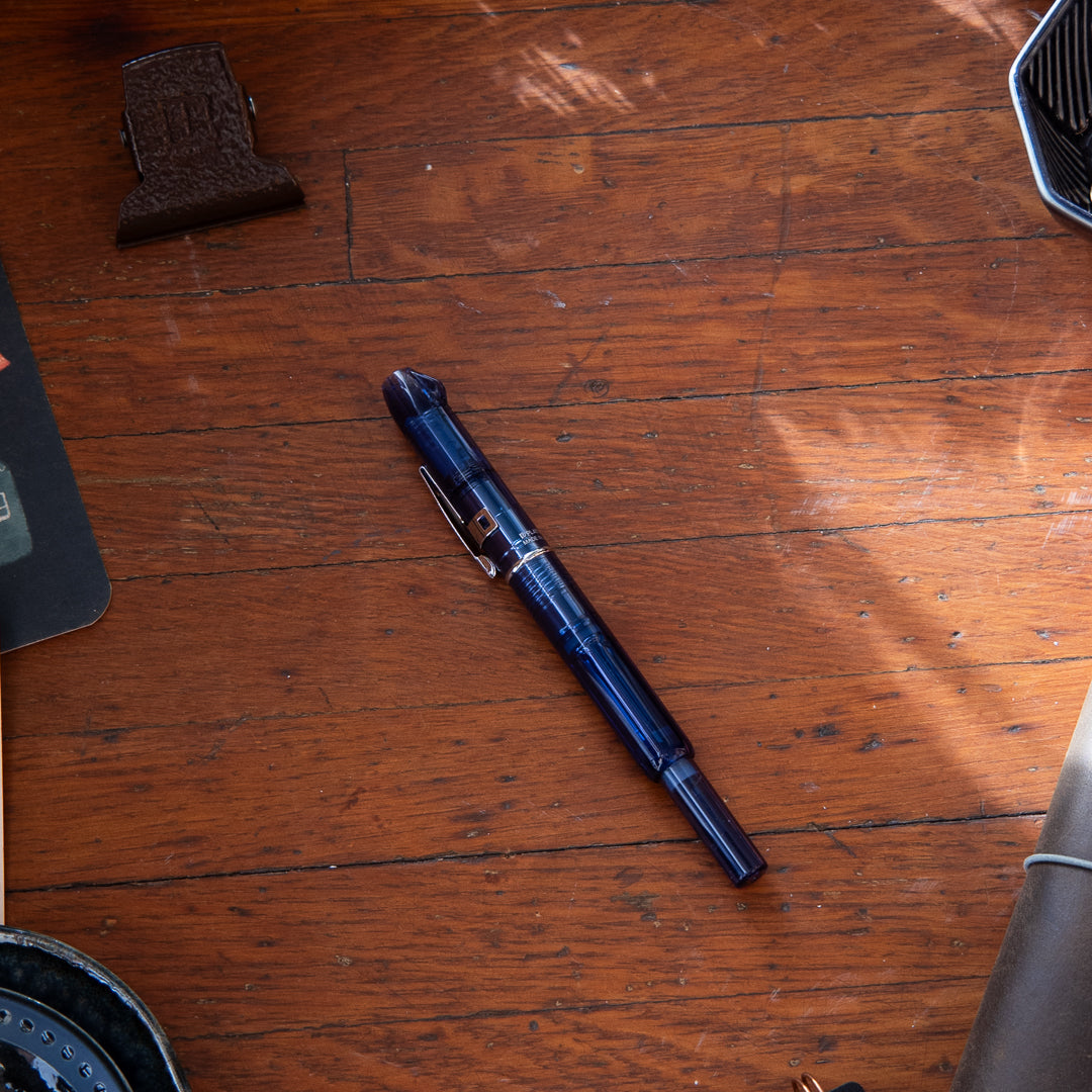 Platinum Curidas Fountain Pen - Abyss Blue