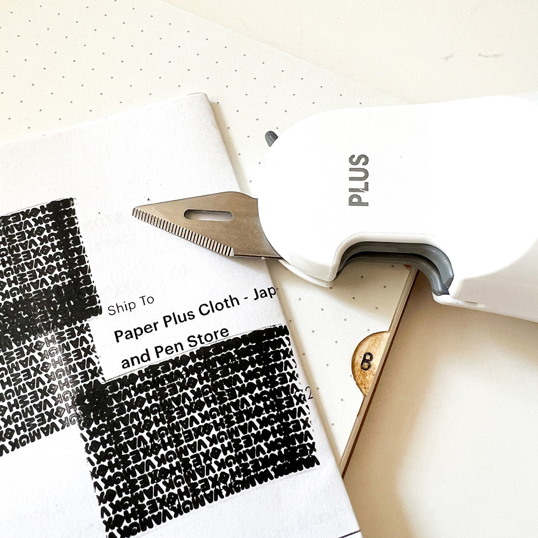 Plus Privacy Refillable Roller and Box Cutter - White