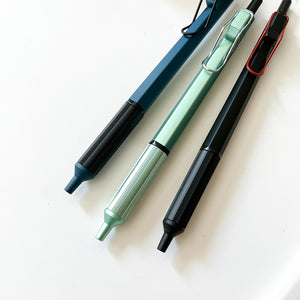 Uniball Jetstream Oil-based Ballpoint Pen Edge - 0.38 Black w/Red