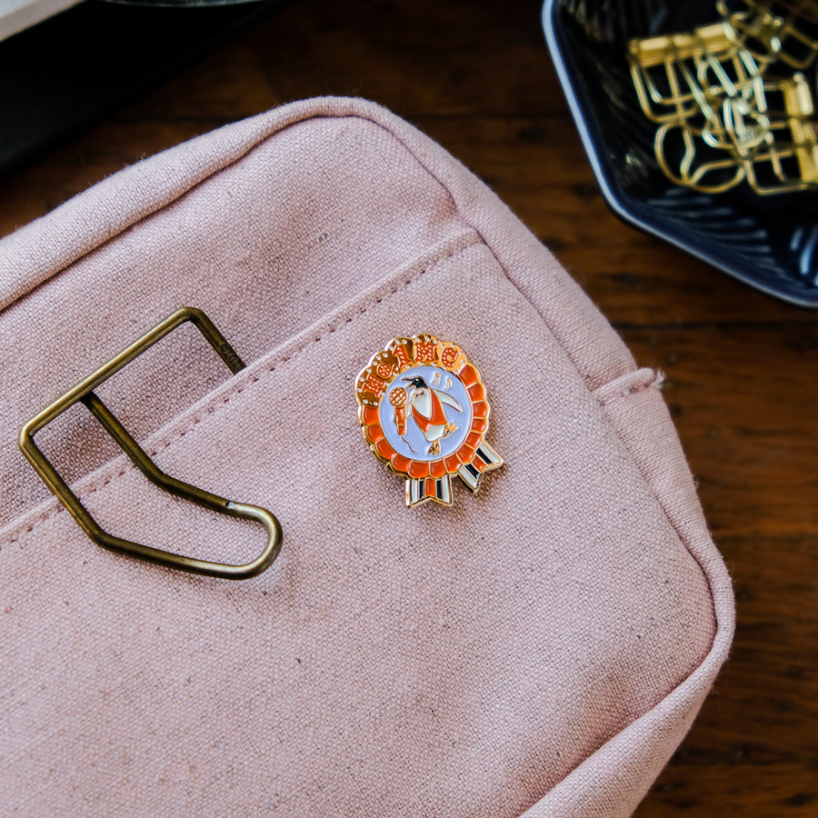 Iroha MY AWARD PiNS - Funny and Entertaining Award