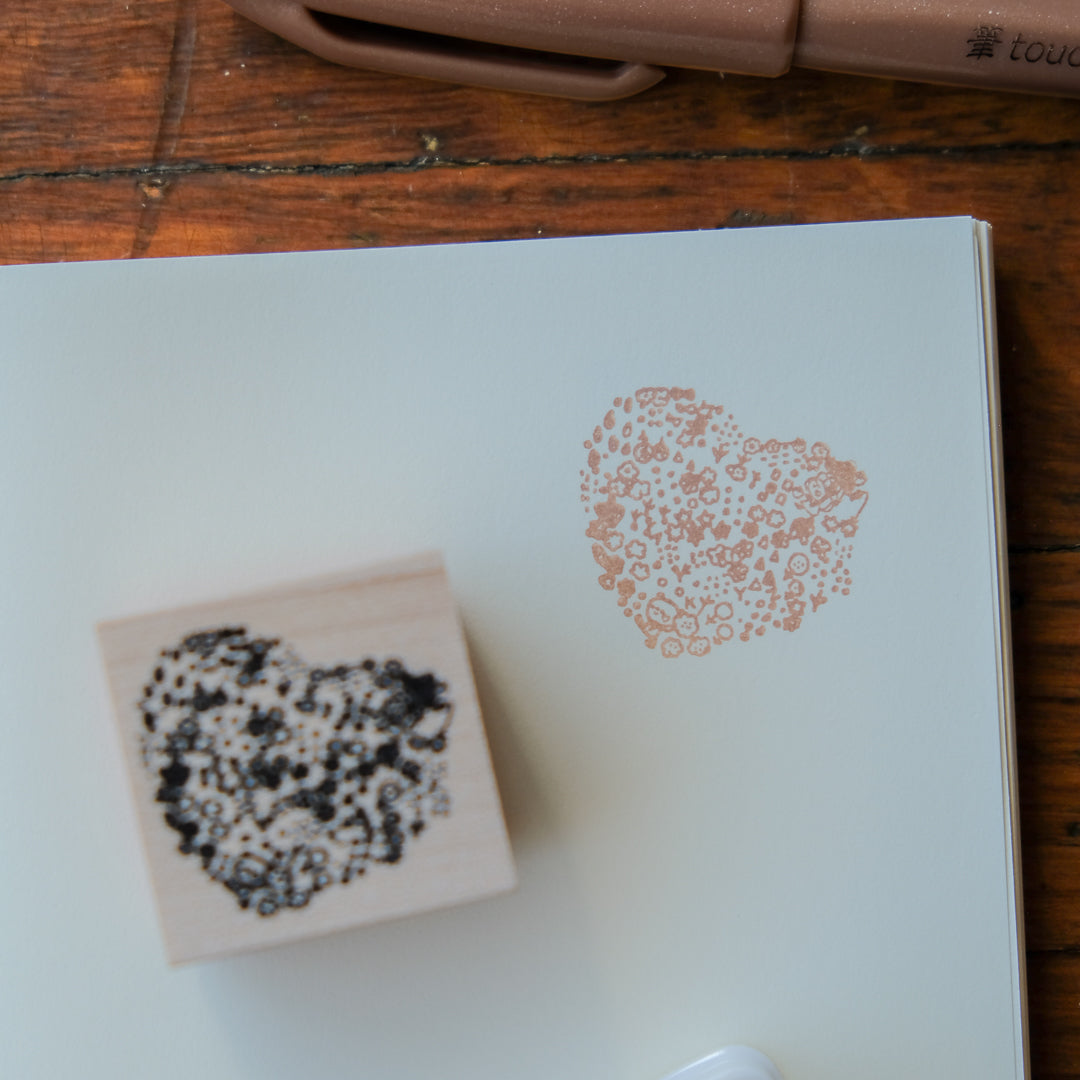 Kayonoko Rubber Stamp - Panda & Heart Stamp