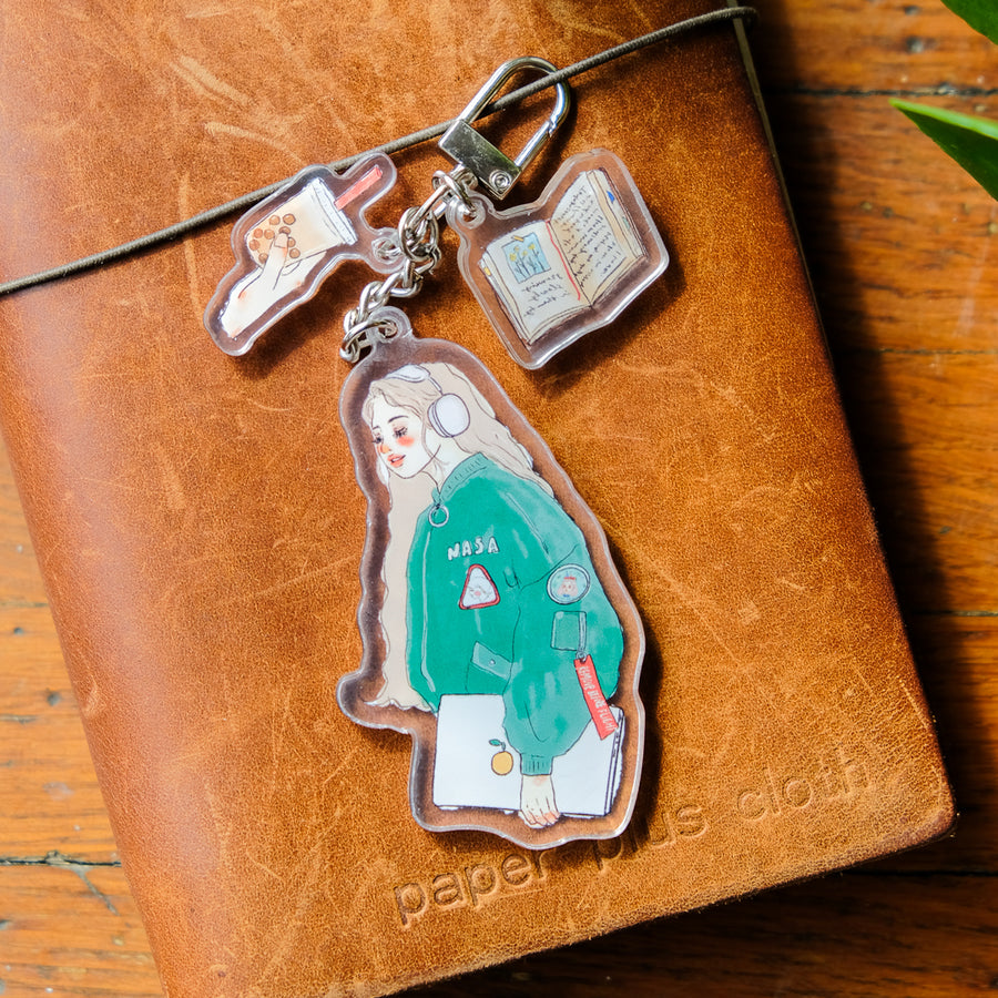 La Dolce Vita Keychain - Music Girl, Books & Bubble Tea