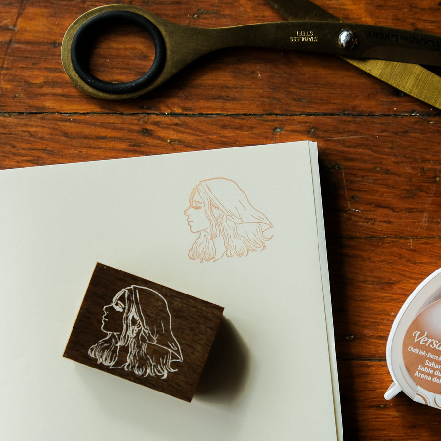 La Dolce Vita Rubber Stamp - Girl with Headscarf