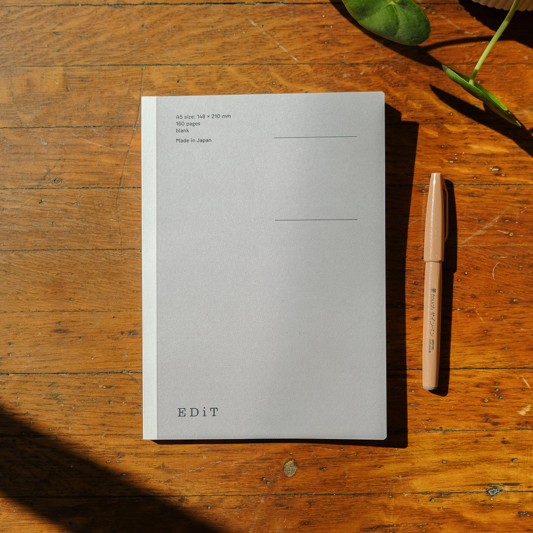 Mark's EDiT A5･160 pages Grid Notebook - Blank