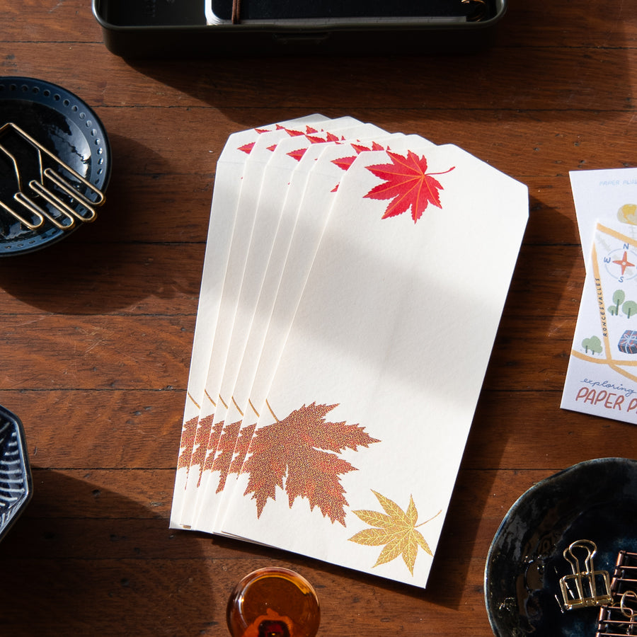 Midori Envelope - 182 Silk-Printing Fallen Leaves S2