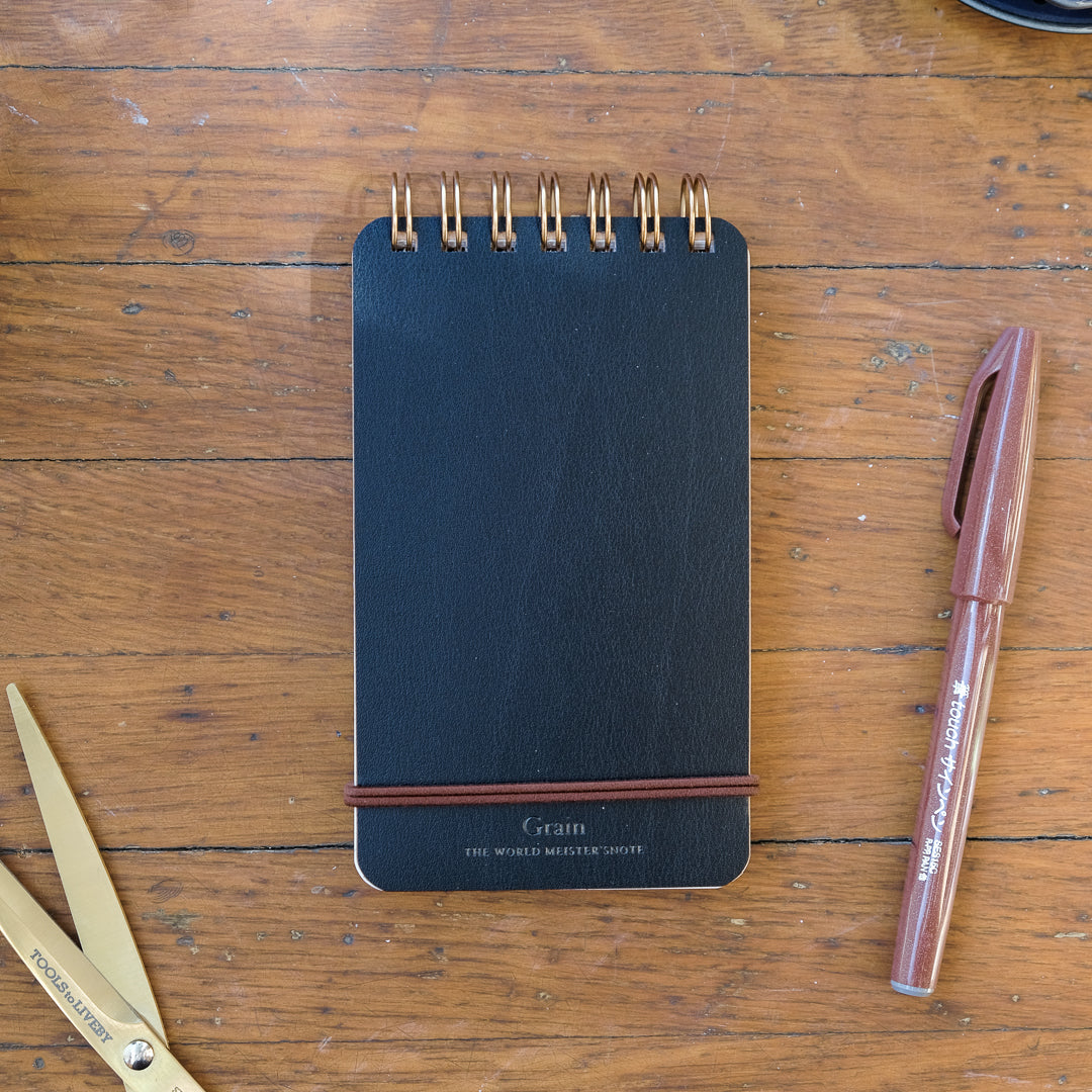 Midori Grain Spiral Ring Reporter Style Notepad in Black
