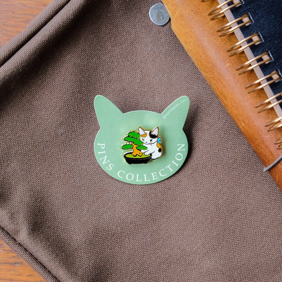 Pottering Cat - Badge - Bonsai Potted Plant
