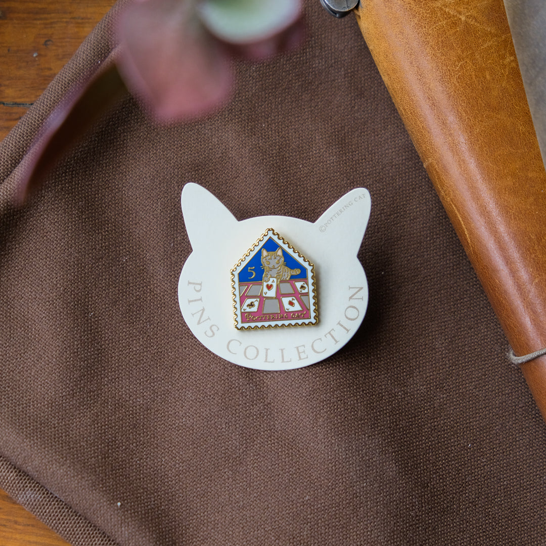 Pottering Cat - Badge - PZ-023 Memory Card Game