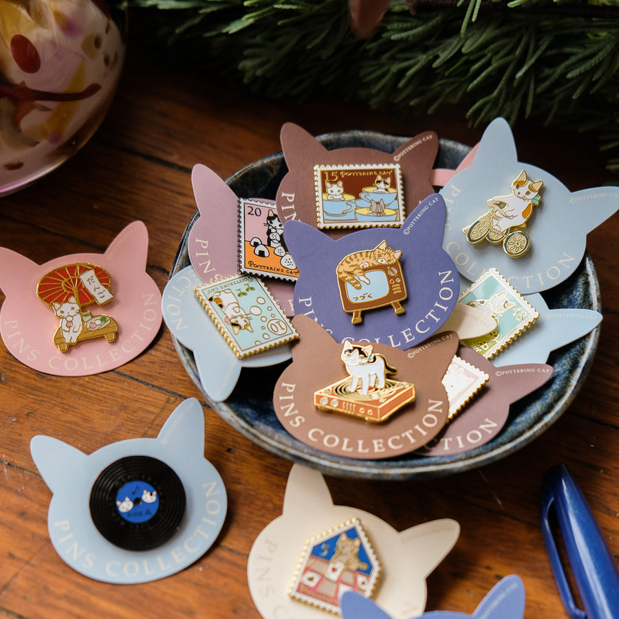 Pottering Cat - Badge - PZ-023 Memory Card Game