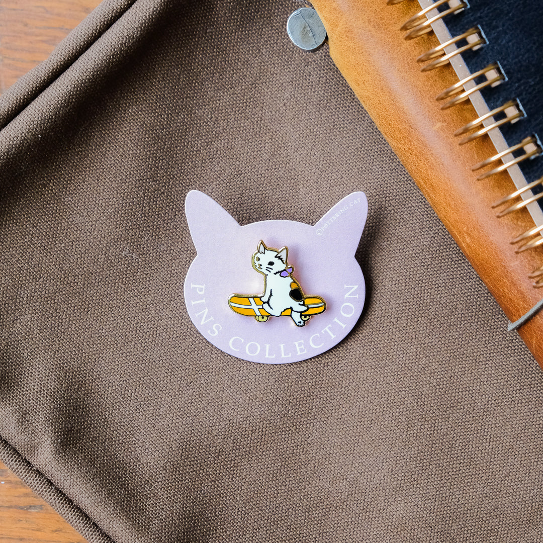 Pottering Cat - Badge - Skateboard 2