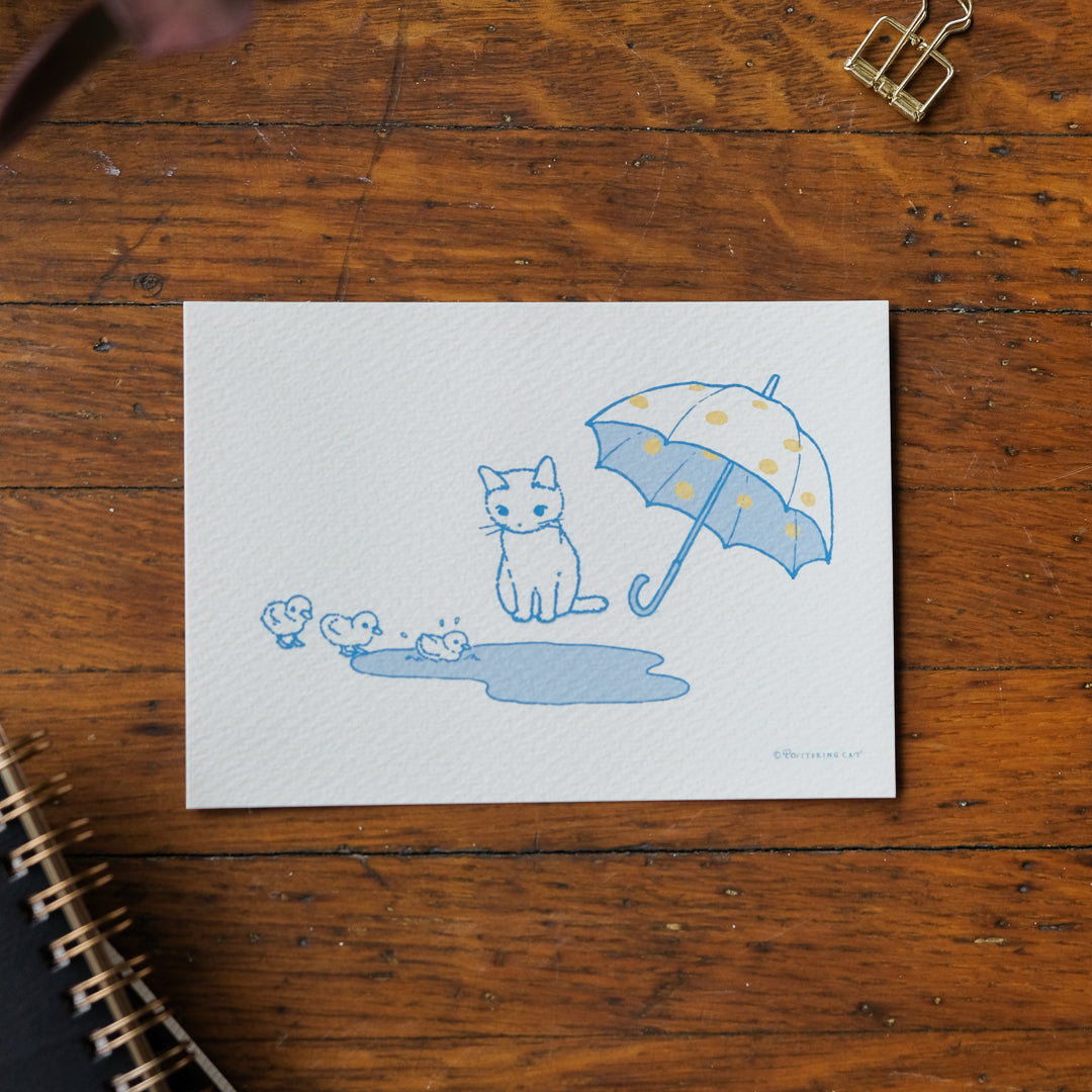 Pottering Cat - Seasonal Postcards - KC-07 Polka Dot Umbrella
