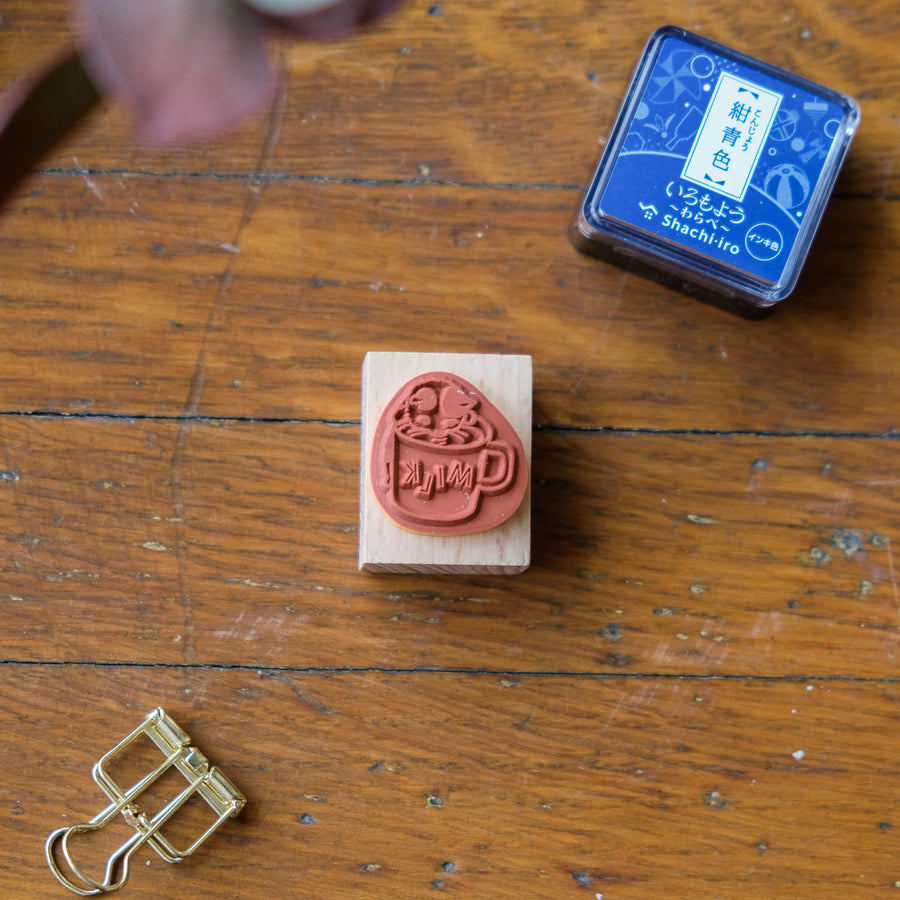 Pottering Cat - Cat Seal-Small Stamp - SH-16 Milk