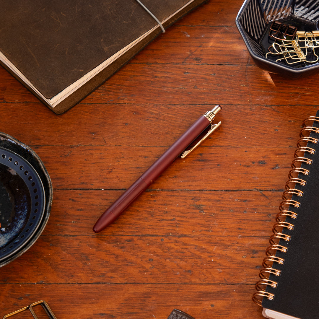 Zebra Sarasa 0.5 Grand Brass Pen - Vintage Red Black P-JJ57-VRB