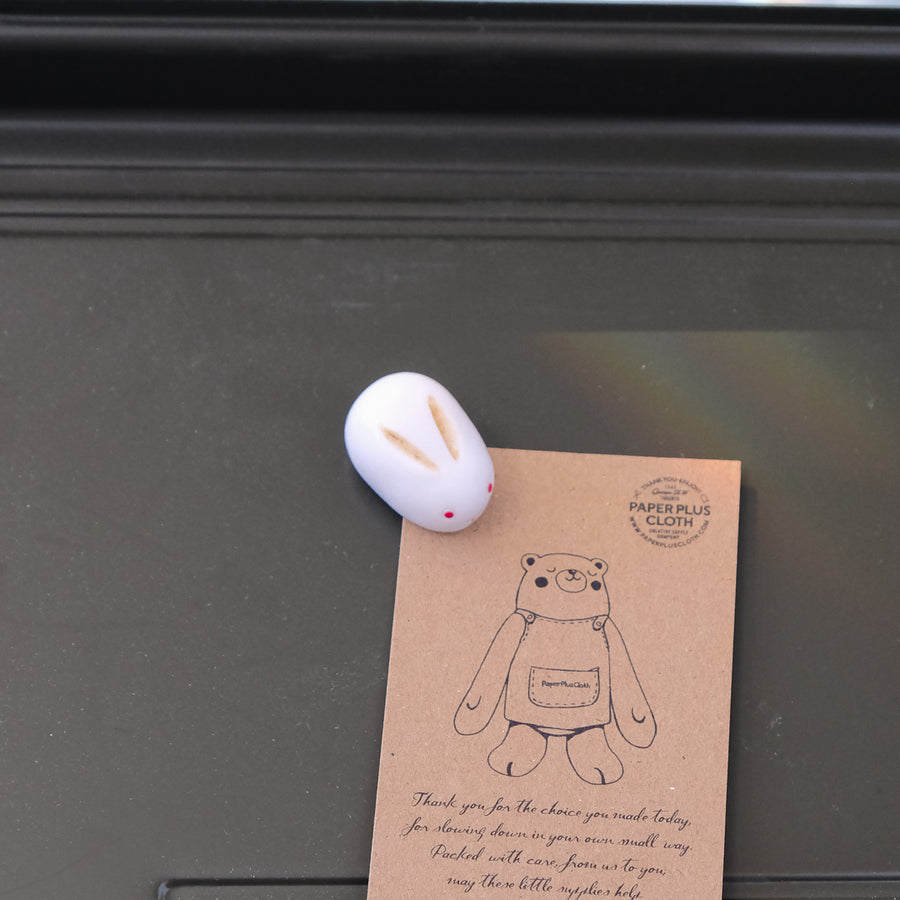 Japanese Sweets Magnet - White Rabbit-Shaped Steamed Bun