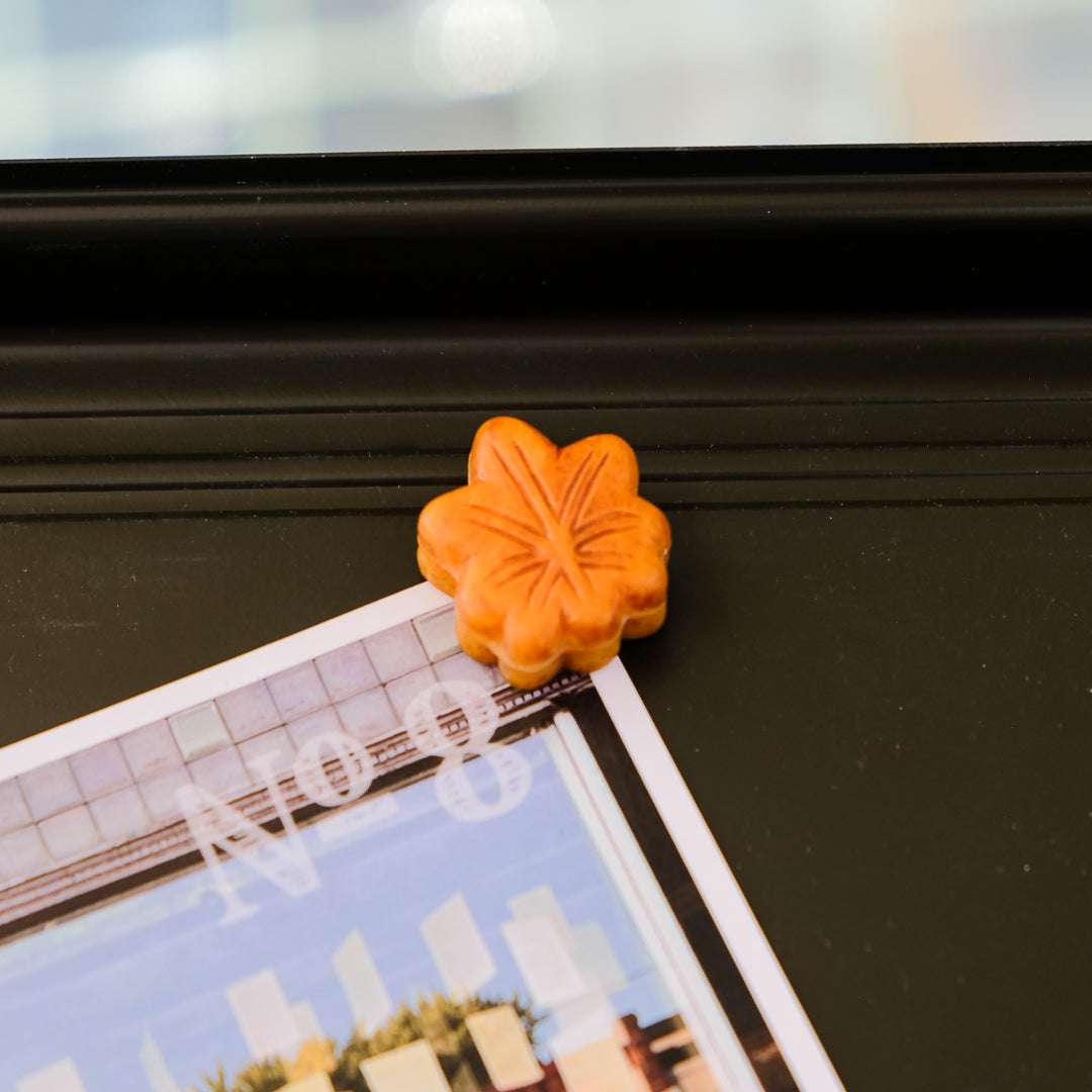 Japanese Sweets Magnet - Maple Leaf Manju