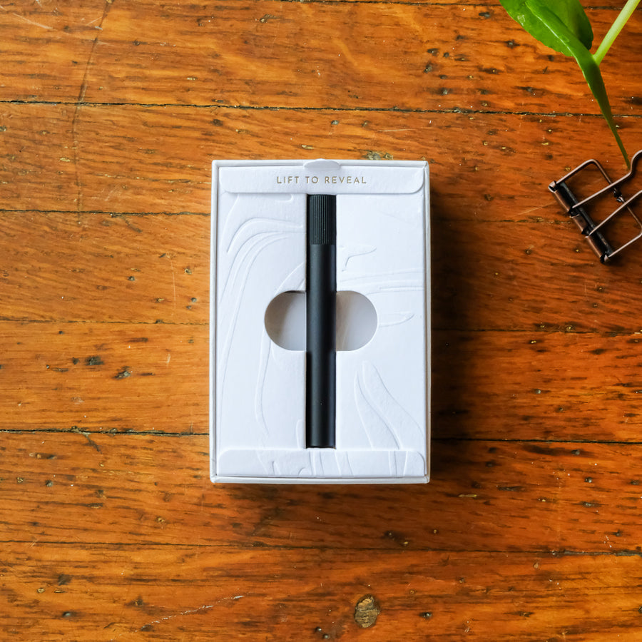 Tom's Studio - Lumos Mini: Matte Black