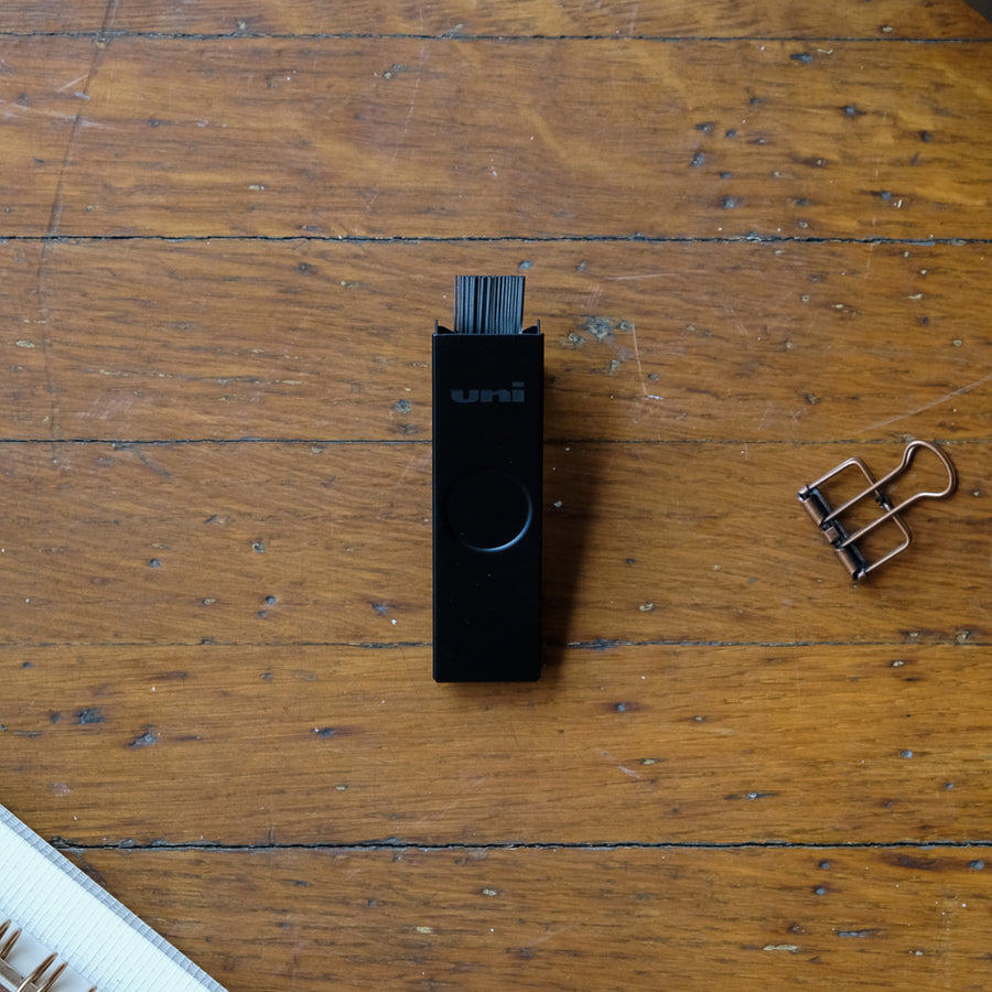 Uni-ball Metal Case 0.5mm HB - Ltd. Edition MT Black