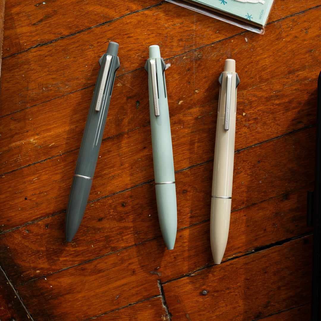 Uni Jetstream 4&1 Ballpoint Multi Pen Lite Touch Ink - Ltd. Edition
