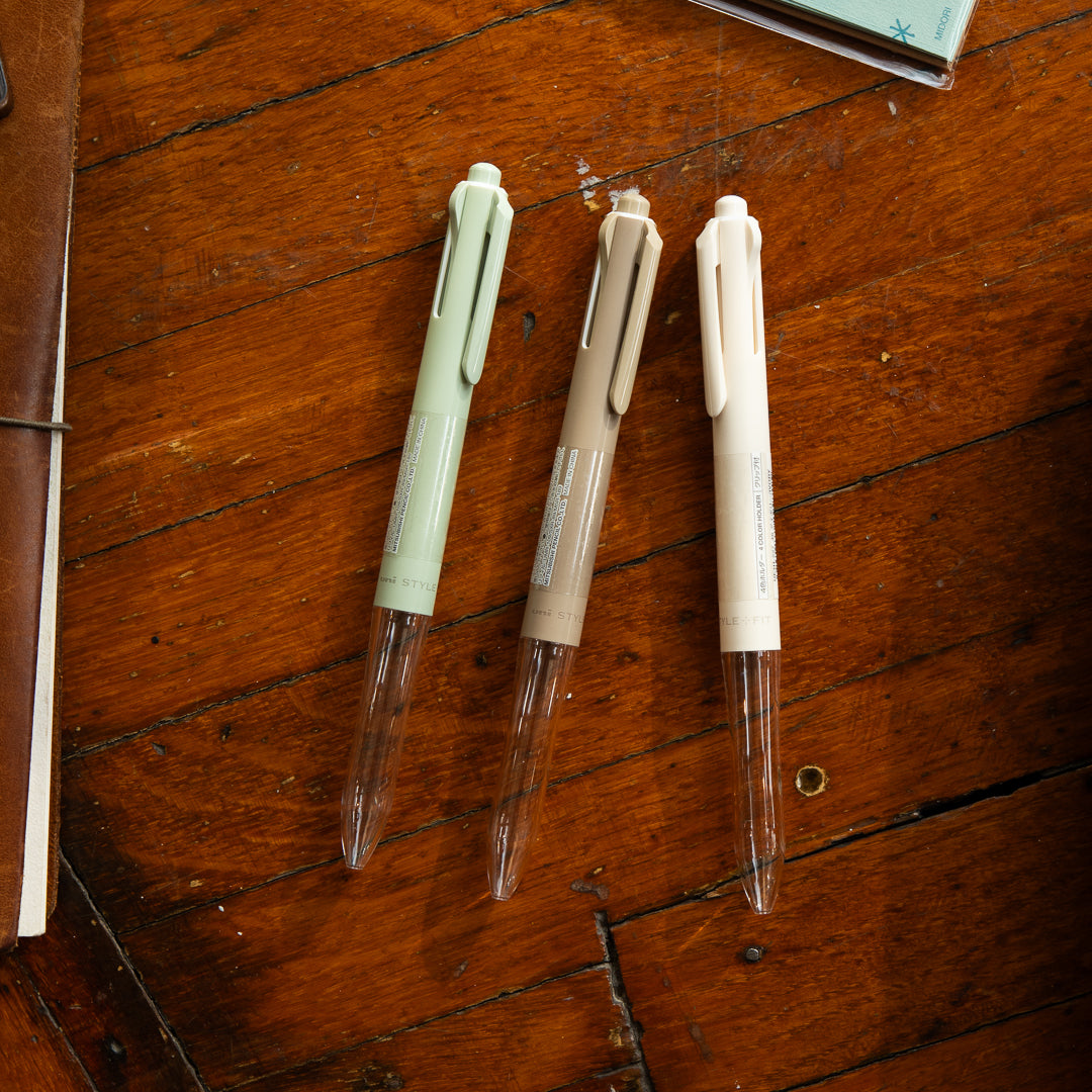 Uni-ball Style Fit 4-color Holder (with clip)