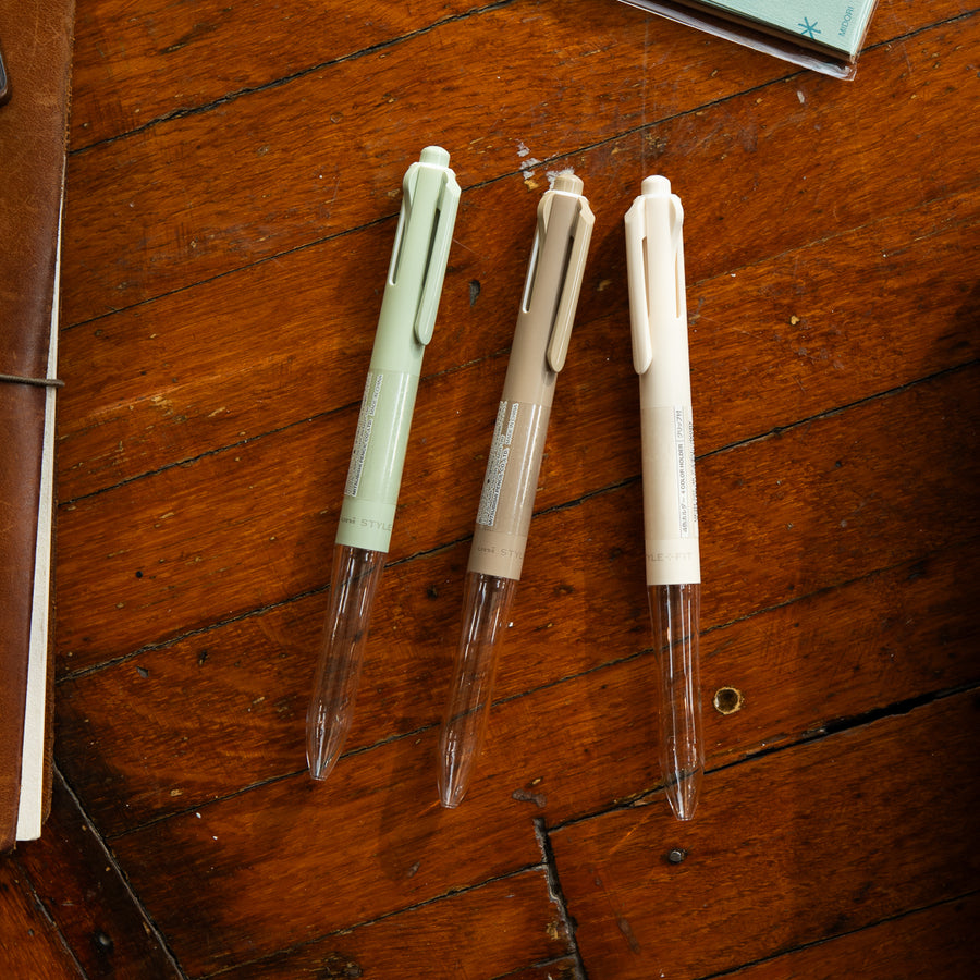 Uni-ball Style Fit 4-color Holder (with clip)