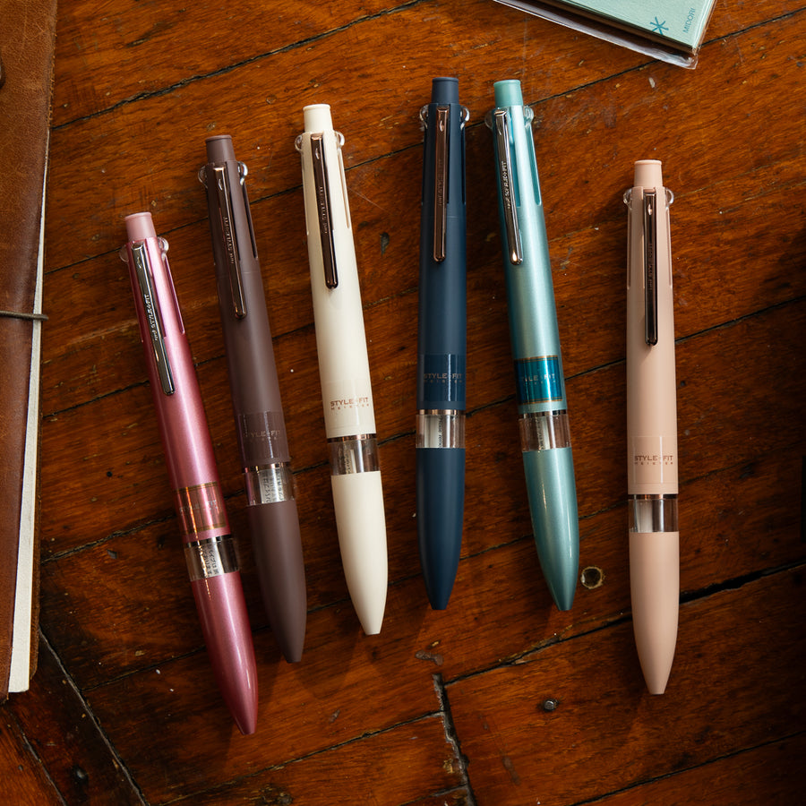 Uni Style Fit Meister 5 Color Holder (Knock Type)