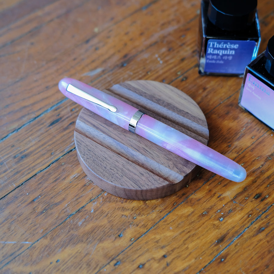 Wearingeul Fountain Pen - A Dream within a Dream (F Nib)