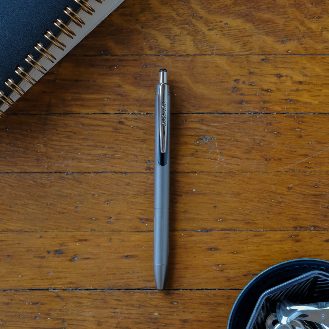 Zebra Sarasa 0.5 Grand Brass Pen - Cloud Gray - P-JJ57-CDGR