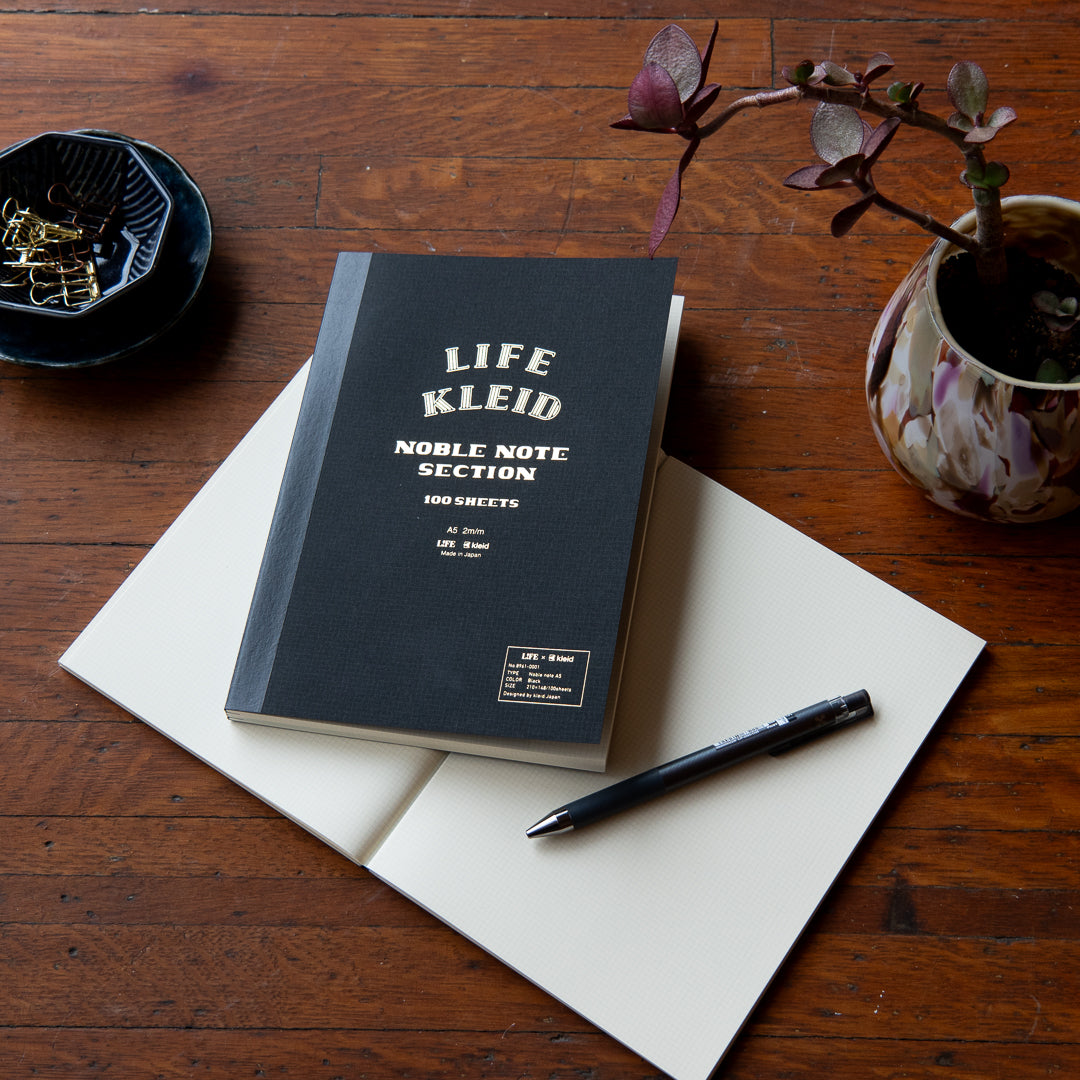 LIFE Kleid Noble Note 2mm Grid A5 - Black