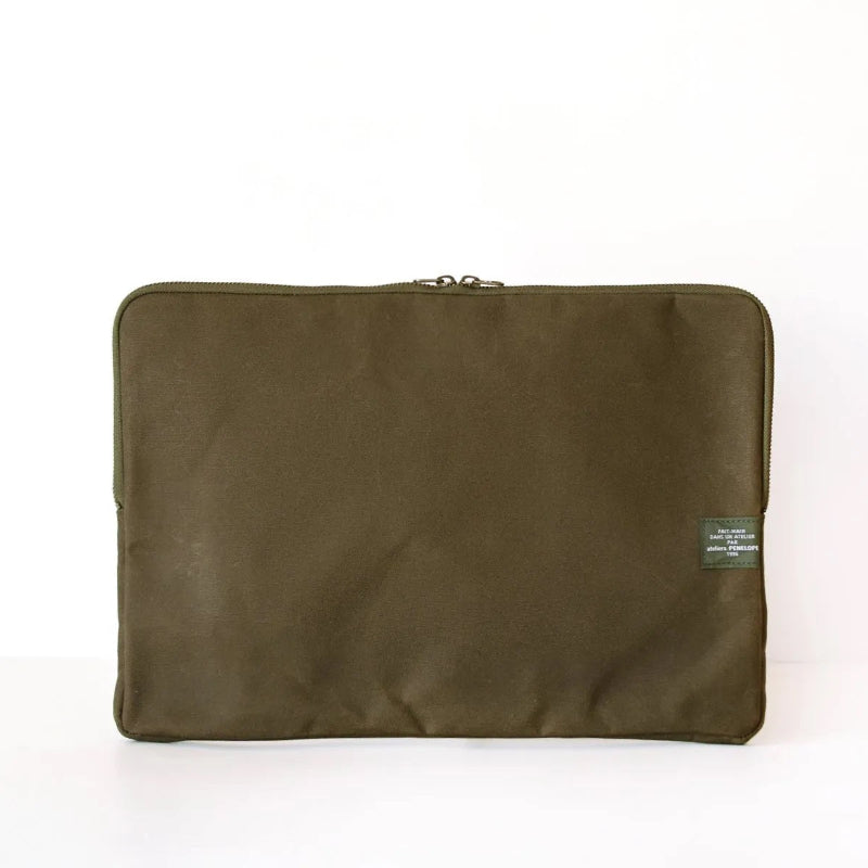 ateliers PENELOPE - Laptop 15 - Olive Brown