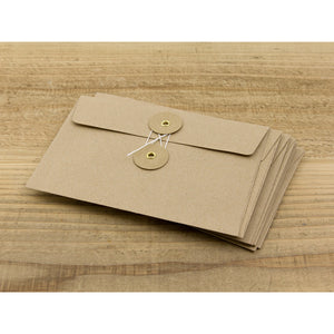 Midori Kraft Envelope Horizontal with String M - Brown