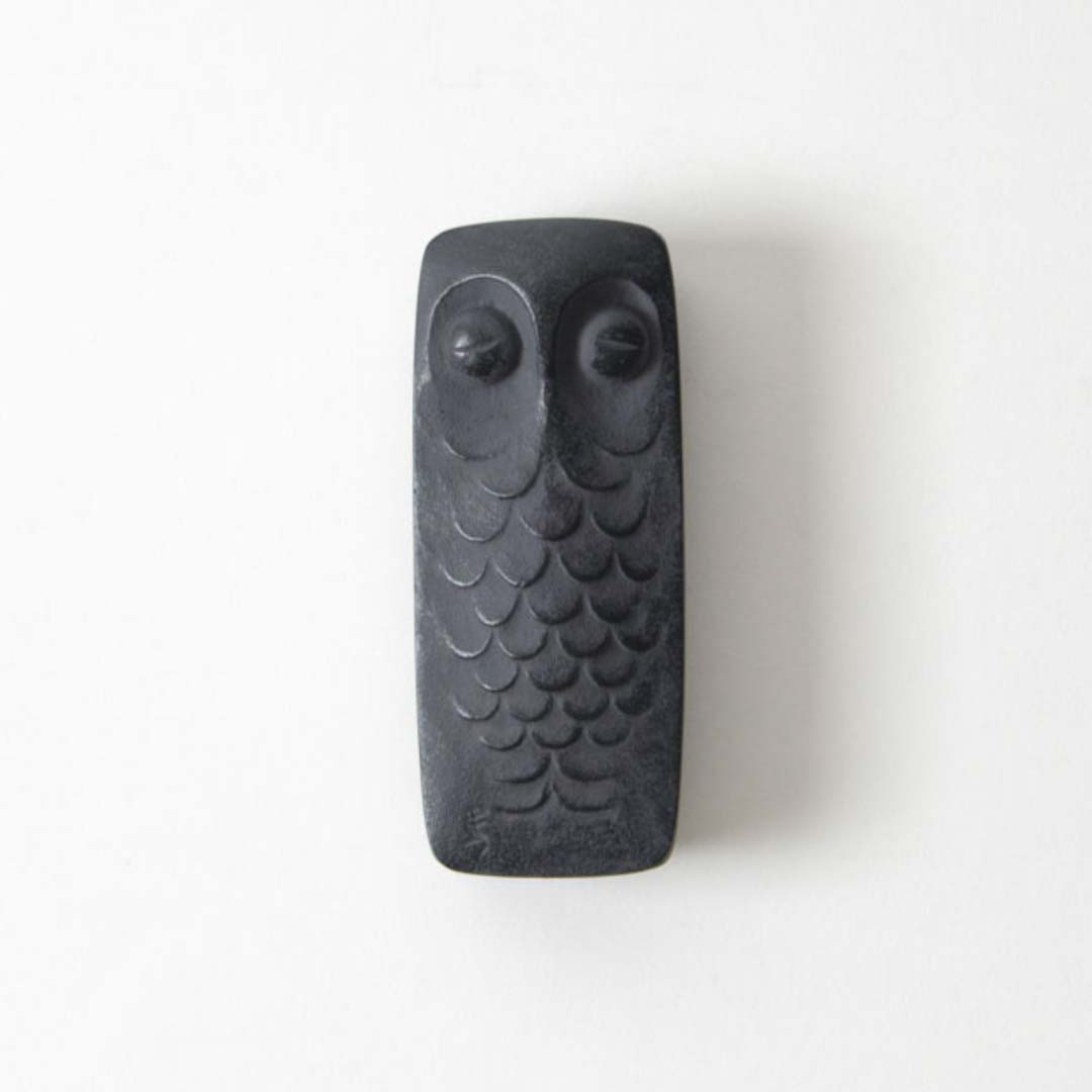 Tadahiro Baba Cast Iron Shunikuike Owl Horn Vermillion Ink Pad & Storage - Black