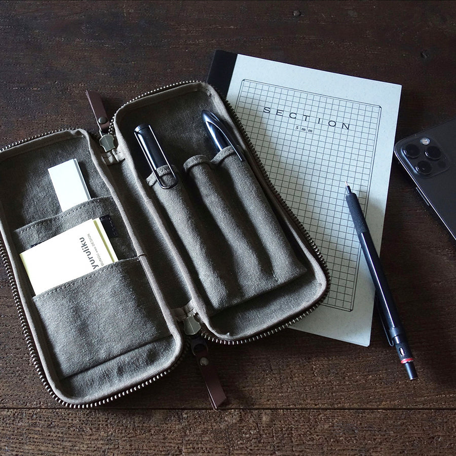 Yuruliku Flat Tool Case - 3 PEN - Brown