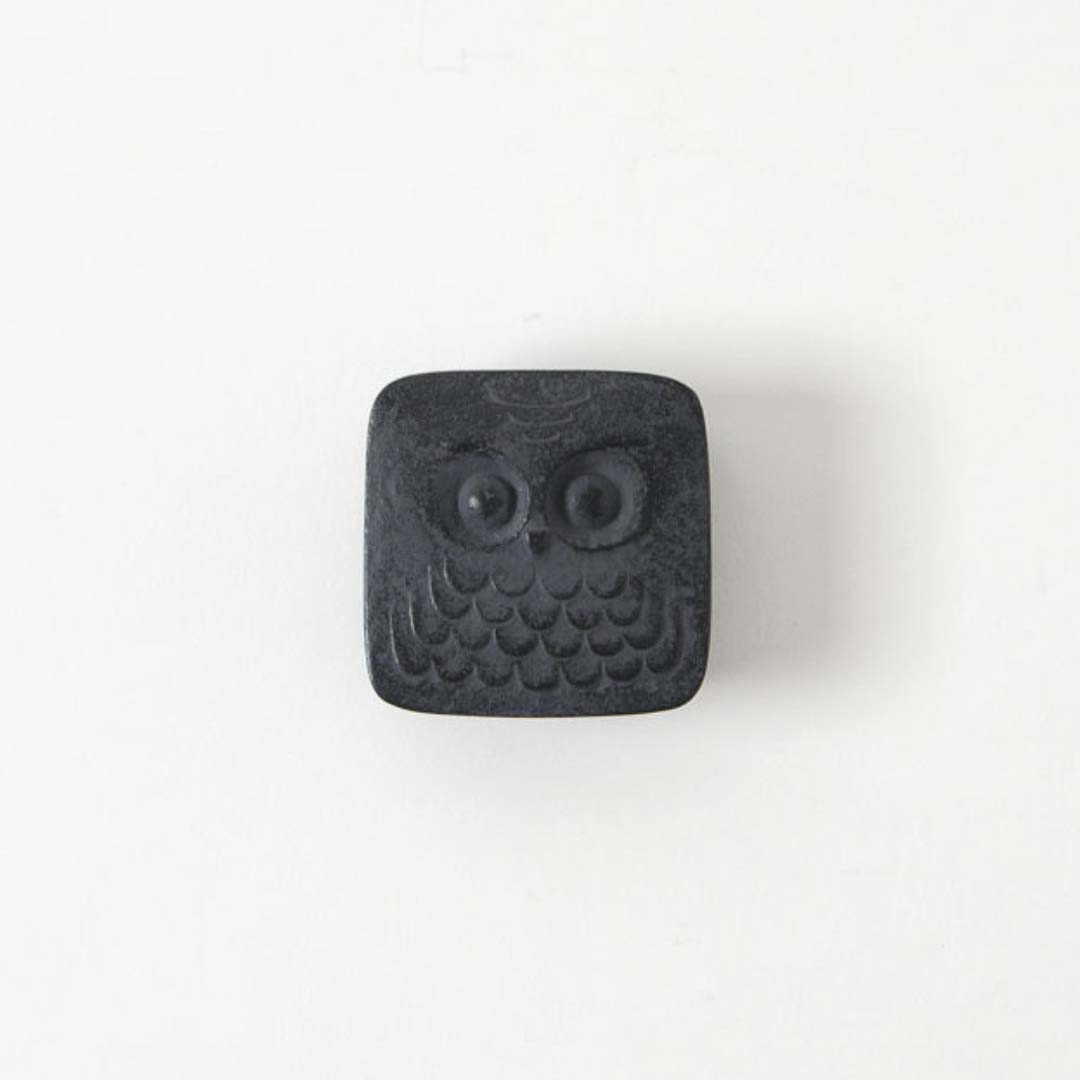 Tadahiro Baba Cast Iron Shushiike Little One Vermillion Ink Pad