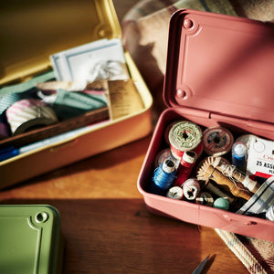 Toyo T-190 Metal Storage Case - Gold